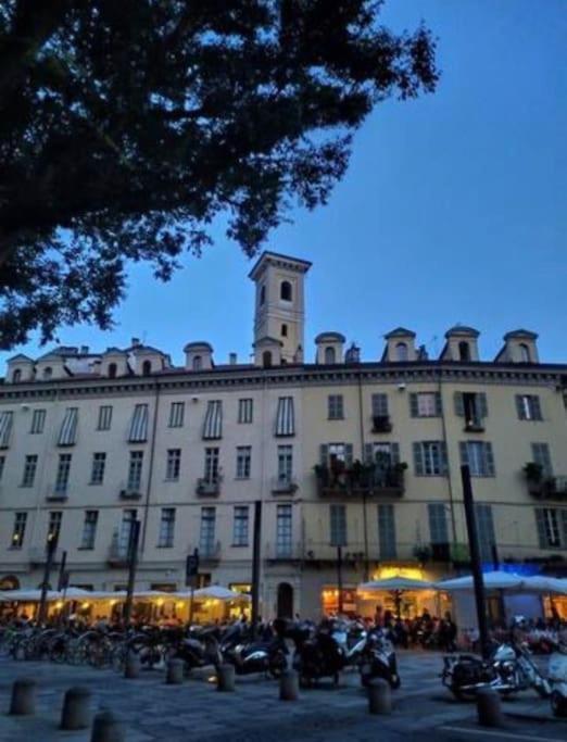 Il Balconcino Del Centro Storico Apartman Torino Kültér fotó