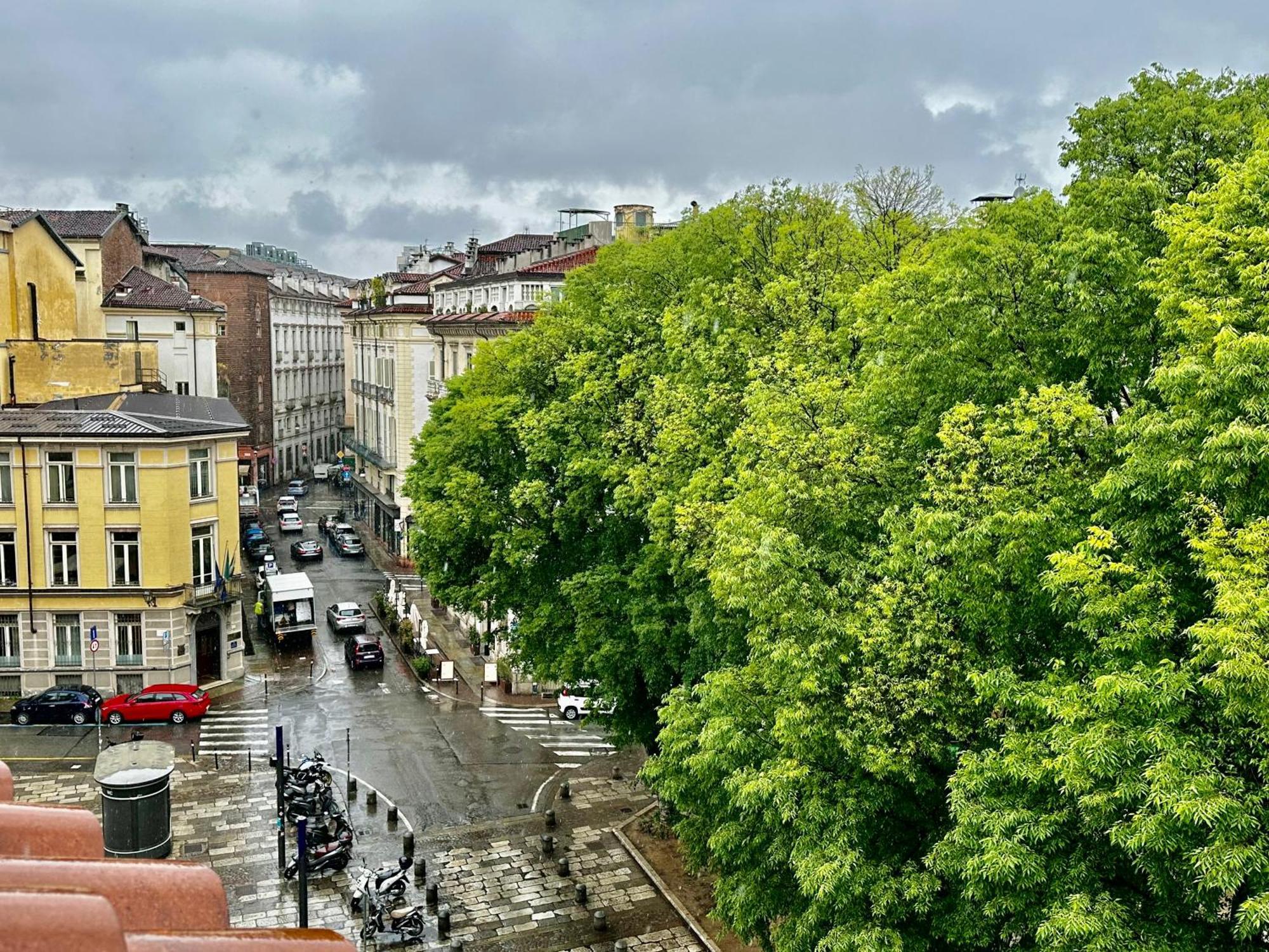 Il Balconcino Del Centro Storico Apartman Torino Kültér fotó